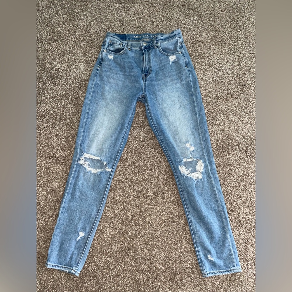 American Eagle Mom Jeans